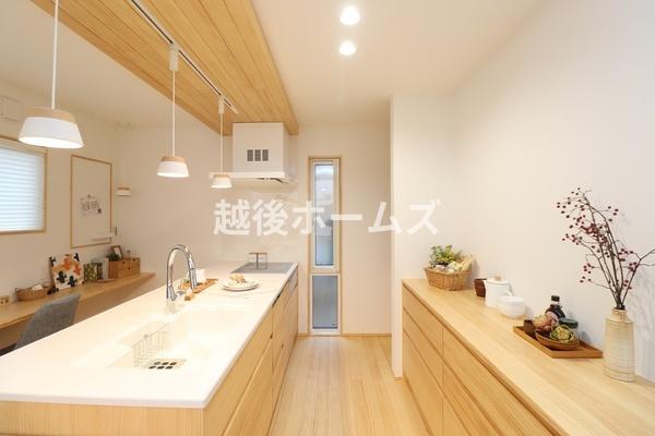 Lb` rOŜnJE^[Lb`􏬂qlĂSłˁ