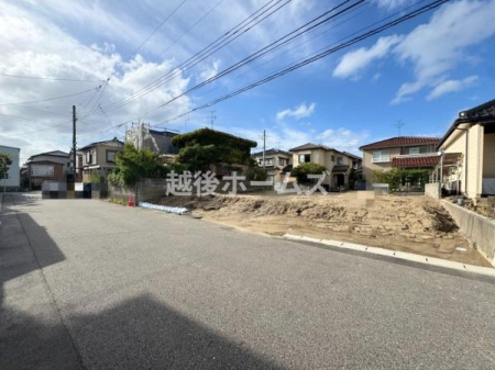 OʓH܂ތnʐ^ ̓ʕEdlݔ₨̑傫̔rAߗׁEӊ⒬݂ȂǁAł͂킩Ȃ񂪂񂠂܂B񌻒nɂĂmFB