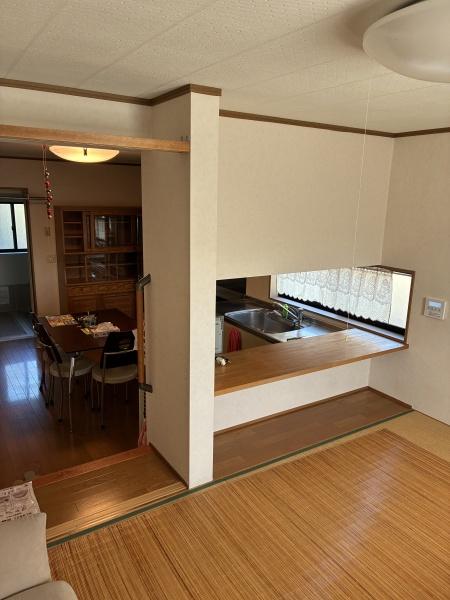 ���r���O -