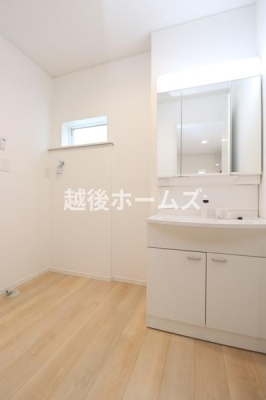 ���ʑ�E���ʏ� �R�ʋ��̃V�����v�[�h���b�T�[�͎��[�[���I
���̂��x�x���y�X�ł��܂��ˁB