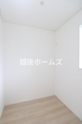 ���[ ���[�͂̂���E�H�[�N�C���N���[�[�b�g�����ł��Еt�������S��