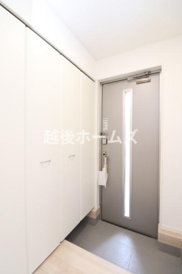 ���� ���ւɂ͎g���₷���V���[�Y�{�b�N�X�I
���փh�A�͈��S�̃_�u�����b�N�Ŗh�Ƒ΍���o�b�`���ł��I