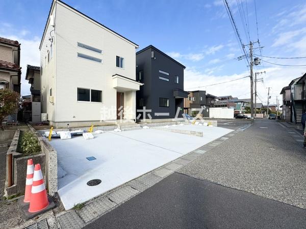 �O�ʓ��H�܂ތ��n�ʐ^ �����̓��������ʕ��E�d�l�ݔ��₨�����̑傫���̔�r�A�ߗׁE���ӊ��⒬���݂ȂǁA�����ł͂킩��Ȃ���񂪂������񂠂�܂��B���񌻒n�ɂĂ��m�F���������B