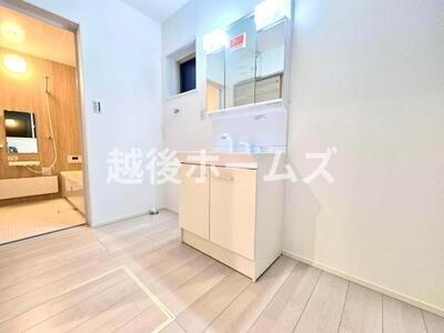 ���ʑ�E���ʏ� �R�ʋ��̃V�����v�[�h���b�T�[�͎��[�[���I
���̂��x�x���y�X�ł��܂��ˁB