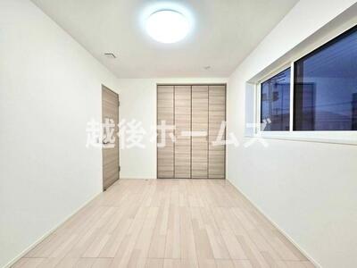 �m�� �V���v���ȗm���Ȃ̂ŉƋ�Ȃǂ̃C���e���A�Ƃ��}�b�`���Ă�����ꊴ���o���₷���A�g�̉��̐��������₷���ł��ˁ�