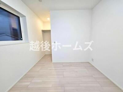 �m�� �N���[�[�b�g�����A���[���L�x�Ŏg���₷���Ԏ��ɂȂ��Ă��܂�