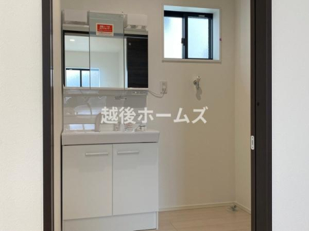 ���ʑ�E���ʏ� �y���Ў{�H����z�R�ʋ��̃V�����v�[�h���b�T�[�͎��[�[���I���̂��x�x���y�X�ł��܂��ˁ�