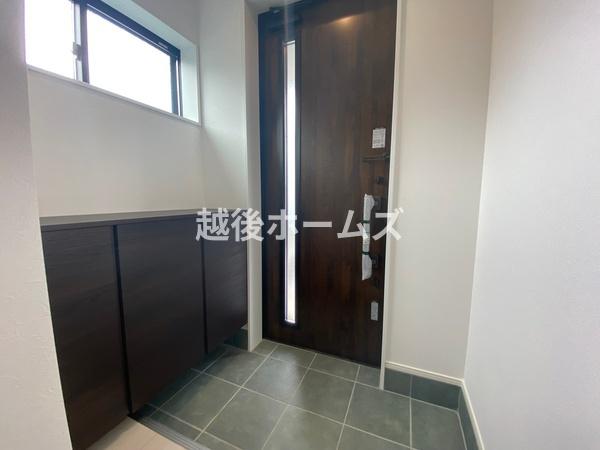 ���� �y���Ў{�H��z���ւɂ͎g���₷���V���[�Y�{�b�N�X���̗p�I