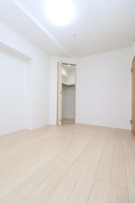 �m�� �����Z�O�̎ʐ^�ɂȂ�܂��� �S���ɃN���[�[�b�g�����A���[���L�x�Ŏg���₷���Ԏ��ɂȂ��Ă��܂�