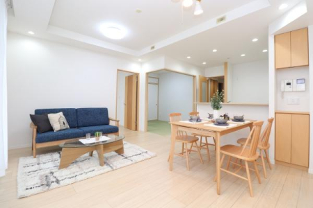 ���r���O �����Z�O�̎ʐ^�ɂȂ�܂��� �Ƒ��c���̎��Ԃ������߂�����L�X�����_�C�j���O��