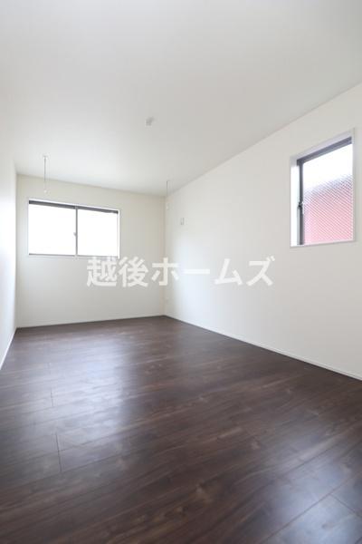 �m�� �y���Ў{�H��z
�V���v���݌v�łǂ�ȕ����ɂ����₷���m���ł��I