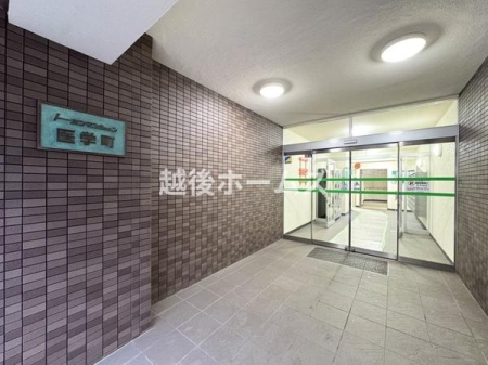 �G���g�����X -