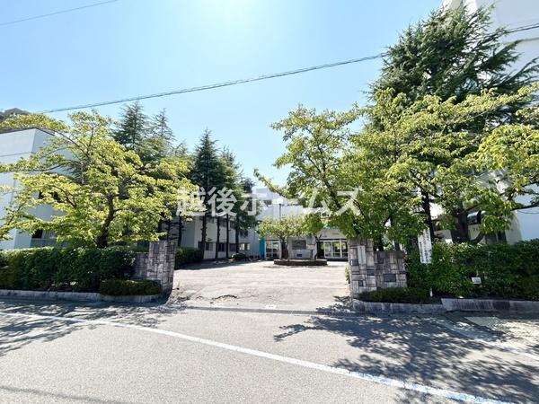 ���ӊ� �y���w�Z�z�V���s�����V���w�Z�F1041m