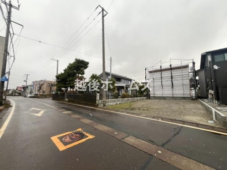 �O�ʓ��H�܂ތ��n�ʐ^ �����̓��������ʕ��E�d�l�ݔ��₨�����̑傫���̔�r�A�ߗׁE���ӊ��⒬���݂ȂǁA�����ł͂킩��Ȃ���񂪂������񂠂�܂��B���񌻒n�ɂĂ��m�F���������B