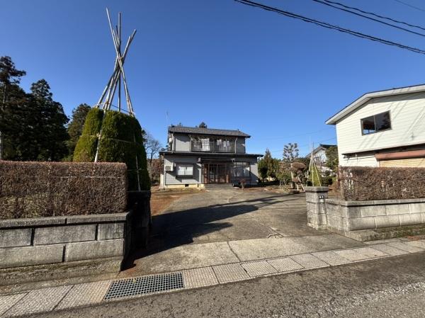 �O�ʓ��H�܂ތ��n�ʐ^ -