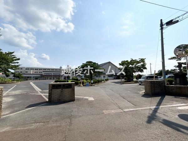 ���ӊ� �y���w�Z�z�V���s���V�Ñ�ꏬ�w�Z�F1821m