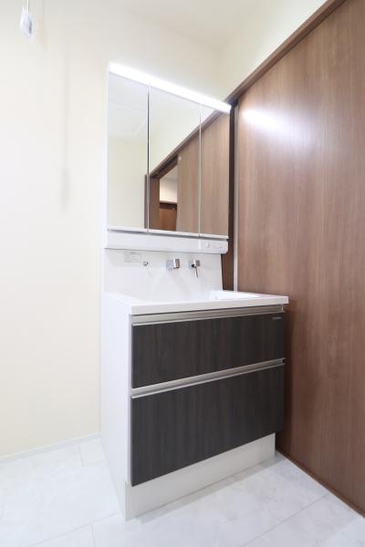 ���ʑ�E���ʏ� �y���Ў{�H��z�V�����v�[�h���b�T�[�͎��[�[���I
���̂��x�x���y�X�ł��܂��ˁB