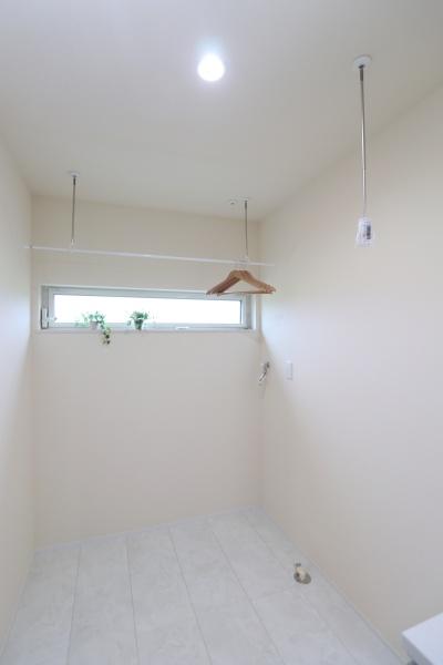 ���̑����� �y���Ў{�H��z�z�X�N���[�������̐��ʏ���