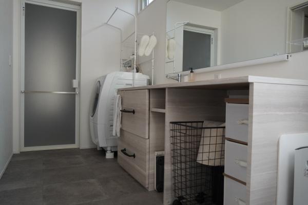 ���ʑ�E���ʏ� -