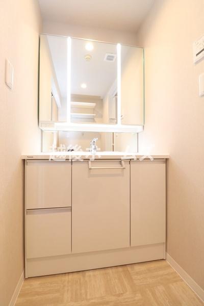 ���ʑ�E���ʏ� �y���Ў{�H��z�V�����v�[�h���b�T�[�͎��[�[���I
���̂��x�x���y�X�ł��܂��ˁB