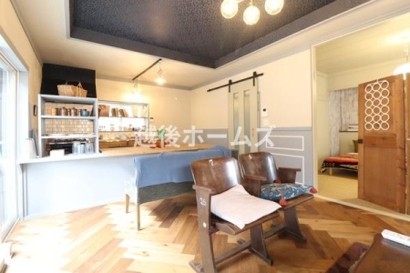 ���r���O �R�ʍ̌��ŗz����ǍD�Ȃk�c�j
�w�����{�[���̏��ނ��g�p�������C�݃X�^�C���̖�����ԂƂȂ��Ă���܂��B