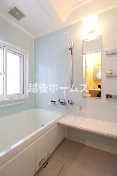 ���� ����̔�ꂪ�������L�X�Ƃ������j�b�g�o�X�ł��I