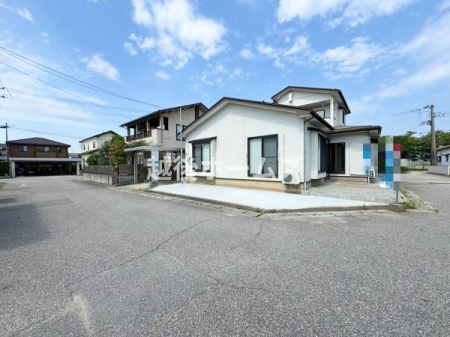 �O�ʓ��H�܂ތ��n�ʐ^ �����̓��������ʕ��E�d�l�ݔ��₨�����̑傫���̔�r�A�ߗׁE���ӊ��⒬���݂ȂǁA�����ł͂킩��Ȃ���񂪂������񂠂�܂��B���񌻒n�ɂĂ��m�F���������B