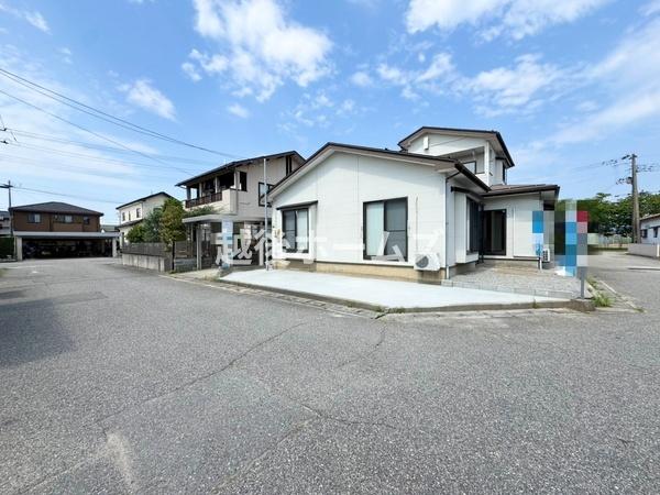 �O�ʓ��H�܂ތ��n�ʐ^ �����̓��������ʕ��E�d�l�ݔ��₨�����̑傫���̔�r�A�ߗׁE���ӊ��⒬���݂ȂǁA�����ł͂킩��Ȃ���񂪂������񂠂�܂��B���񌻒n�ɂĂ��m�F���������B