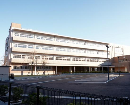 ���ӊ� �y���w�Z�z��z�s���L�c���w�Z�F710m