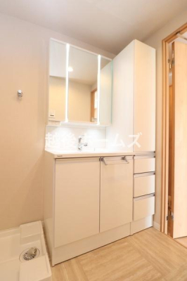 ���ʑ�E���ʏ� �y���Ў{�H��z�V�����v�[�h���b�T�[�͎��[�[���I
���̂��x�x���y�X�ł��܂��ˁB