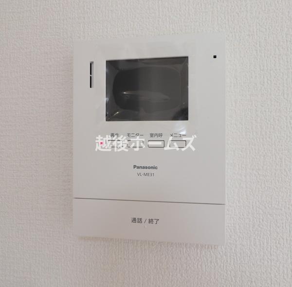 ���̑� �h�Ƒ΍�ɗD�ꂽTV���j�^�[�t���C���^�[�z���ŗ��q�҂̊m�F���ł��܂��B