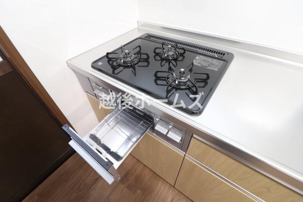 ���̑� �R���S�Ăɉ��x�Z���T�[���t���A�ЖʏĂ��O���������ڂ��Ĉ��S�ŋ@�\�I�ȃK�X�R�����ł��B