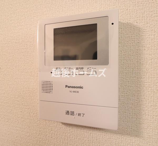 ���̑� �h�Ƒ΍�ɗD�ꂽTV���j�^�[�t���C���^�[�z���ŗ��q�҂̊m�F���ł��܂��B