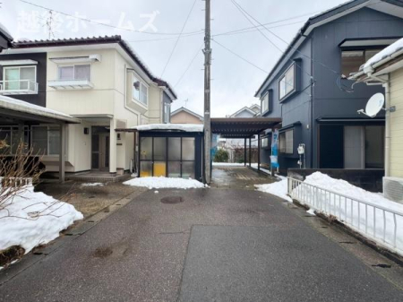 �O�ʓ��H�܂ތ��n�ʐ^ �����̓��������ʕ��E�d�l�ݔ��₨�����̑傫���̔�r�A�ߗׁE���ӊ��⒬���݂ȂǁA�����ł͂킩��Ȃ���񂪂������񂠂�܂��B���񌻒n�ɂĂ��m�F���������B