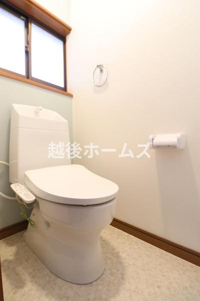 �g�C�� �y���Ў{�H����z���������E���K�ȉ��������g�C��
