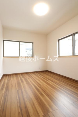 �m�� �e�m���͂Q�ʍ̌��݌v�A��������⊷�C�ɂ��z��������ԂɂȂ��Ă��܂��B