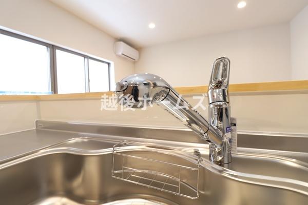 ���̑� �֌��̐�[�ɏ򐅊������B�ꏊ���Ƃ�Ȃ�����I�ȏ򐅊�ł��B�܂��A�򐅊킲�ƃz�[�X�������o���܂��B�J�[�g���b�W�������ȒP�B