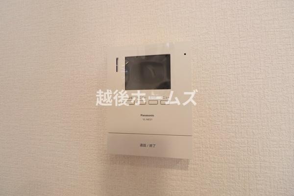 ���̑� �h�Ƒ΍�ɗD�ꂽTV���j�^�[�t���C���^�[�z���ŗ��q�҂̊m�F���ł��܂��B