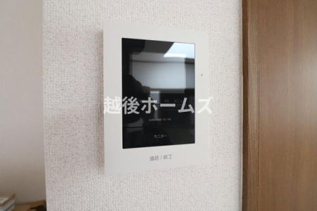 ���̑� �h�Ƒ΍�ɗD�ꂽTV���j�^�[�t���C���^�[�z���ŗ��q�҂̊m�F���ł��܂��B