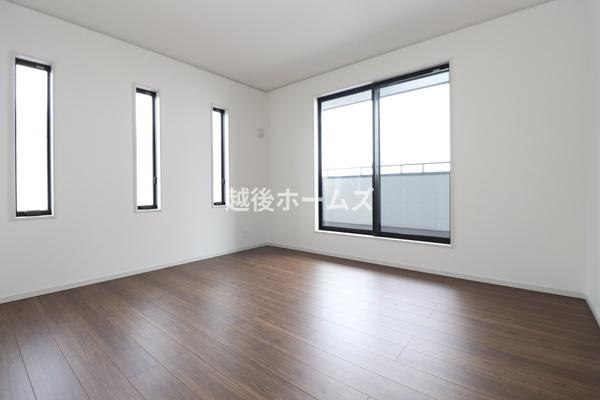 �m�� �y���Ў{�H��z�e�m���͂Q�ʍ̌��݌v�A��������⊷�C�ɂ��z��������ԂɂȂ��Ă��܂��B