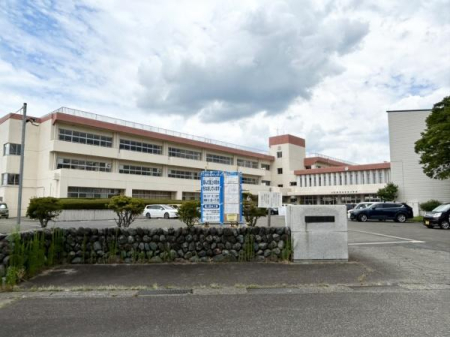 ���ӊ� �y���w�Z�z�ܐ�s���������w�Z�F1137m