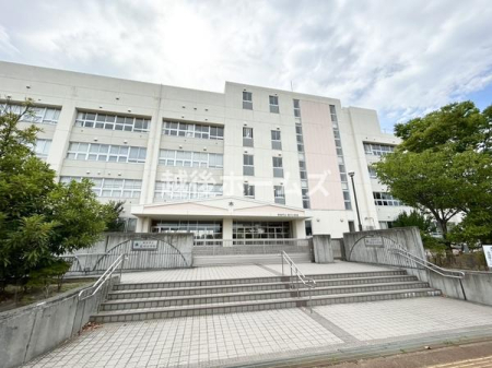 ���ӊ� �y���w�Z�z�V���s�����쏬�w�Z�F420m