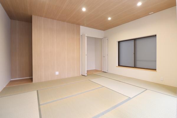 �a�� �q�Ԃ₭�났�X�y�[�X�Ƃ��āA���l�ȃV�[���ɑΉ��ł���a��