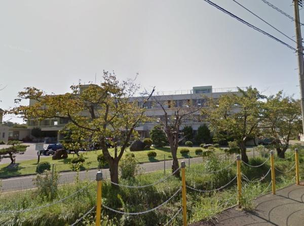 ���ӊ� �y���w�Z�z��z�s���`�菬�w�Z�F435m