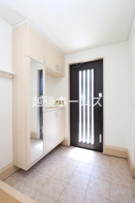 ���� �g���₷���V���[�Y�{�b�N�X�����̖��邢����