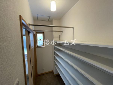 ���[ �u�[�c���y�X���[�̉��I�t�V���[�Y�C���N���[�[�b�g