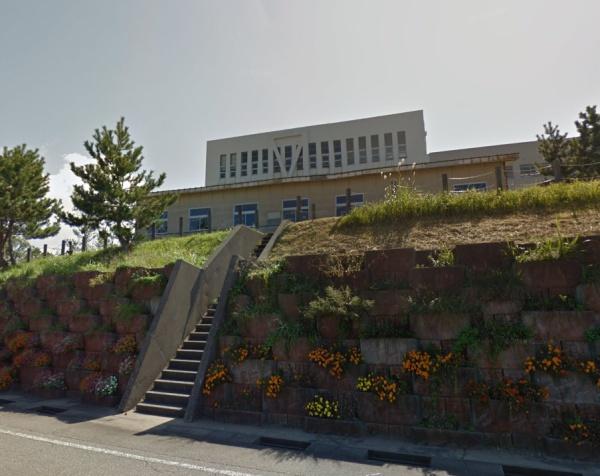 ���ӊ� �y���w�Z�z��z�s���`�蒆�w�Z�F4996m