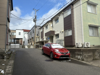 �O�ʓ��H�܂ތ��n�ʐ^ -