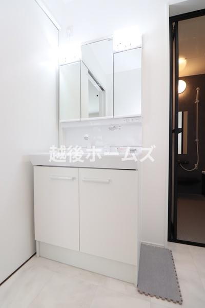 ���ʑ�E���ʏ� �R�ʋ��̃V�����v�[�h���b�T�[�͎��[�[���I
���̂��x�x���y�X�ł��܂��ˁB