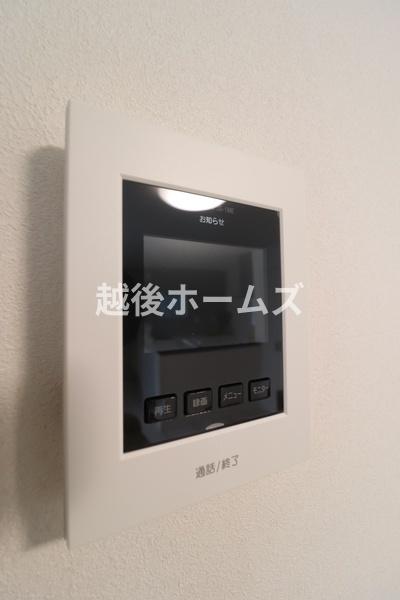 ���̑� �h�Ƒ΍�ɗD�ꂽTV���j�^�[�t���C���^�[�z���ŗ��q�҂̊m�F���ł��܂��B